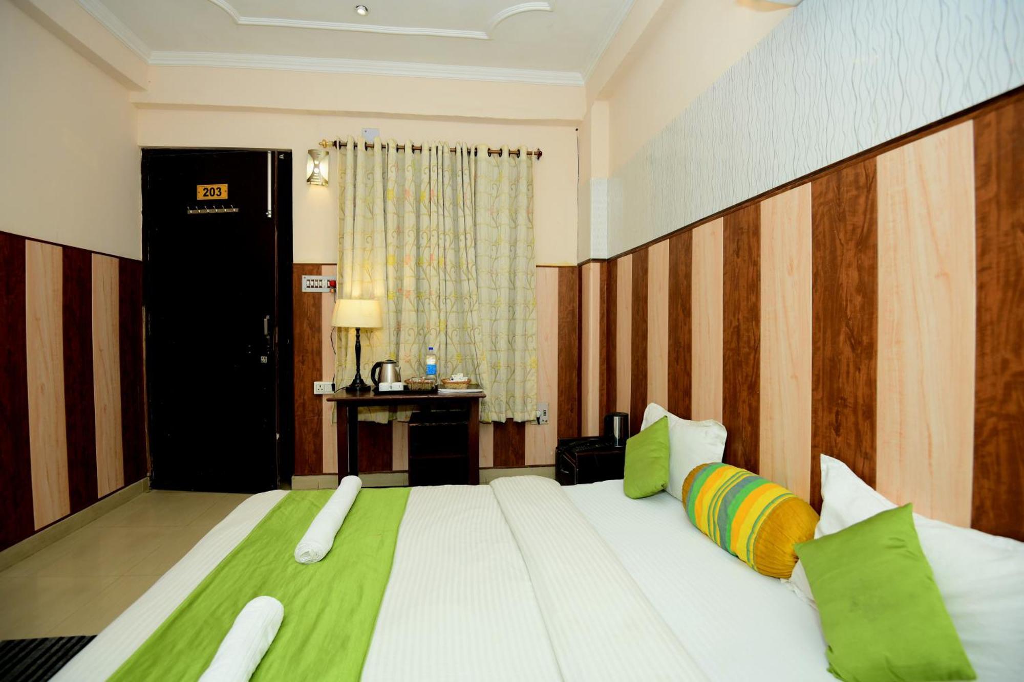 Ap Palace Hotel, Ayodhya Luaran gambar