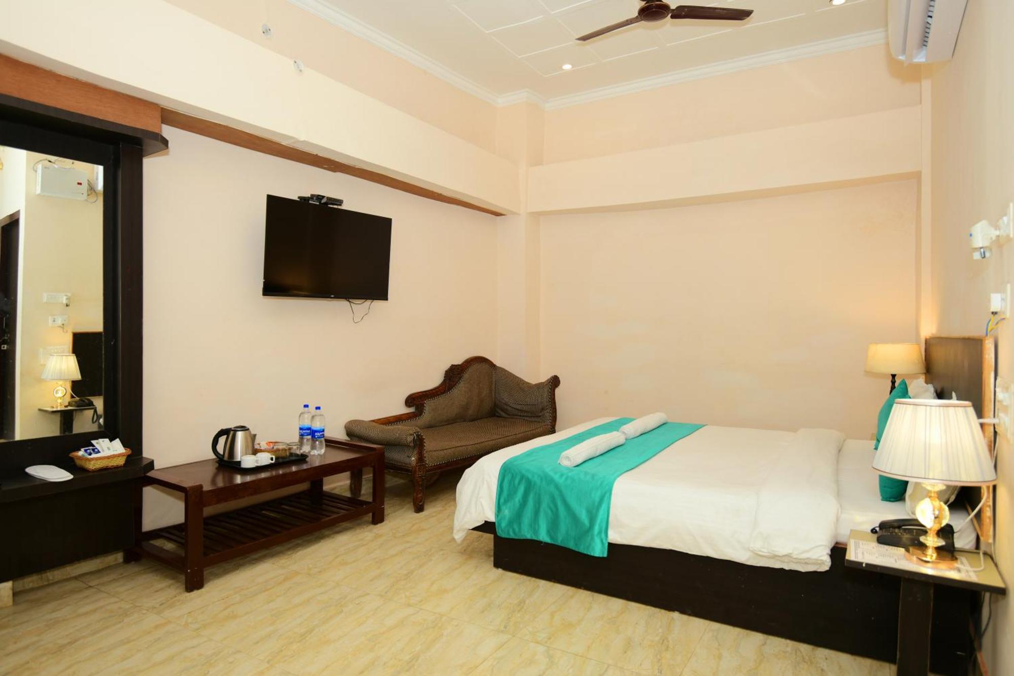 Ap Palace Hotel, Ayodhya Luaran gambar